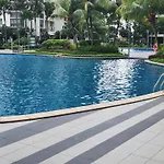 Country Garden Danga Bay Seaview Topmost Floor